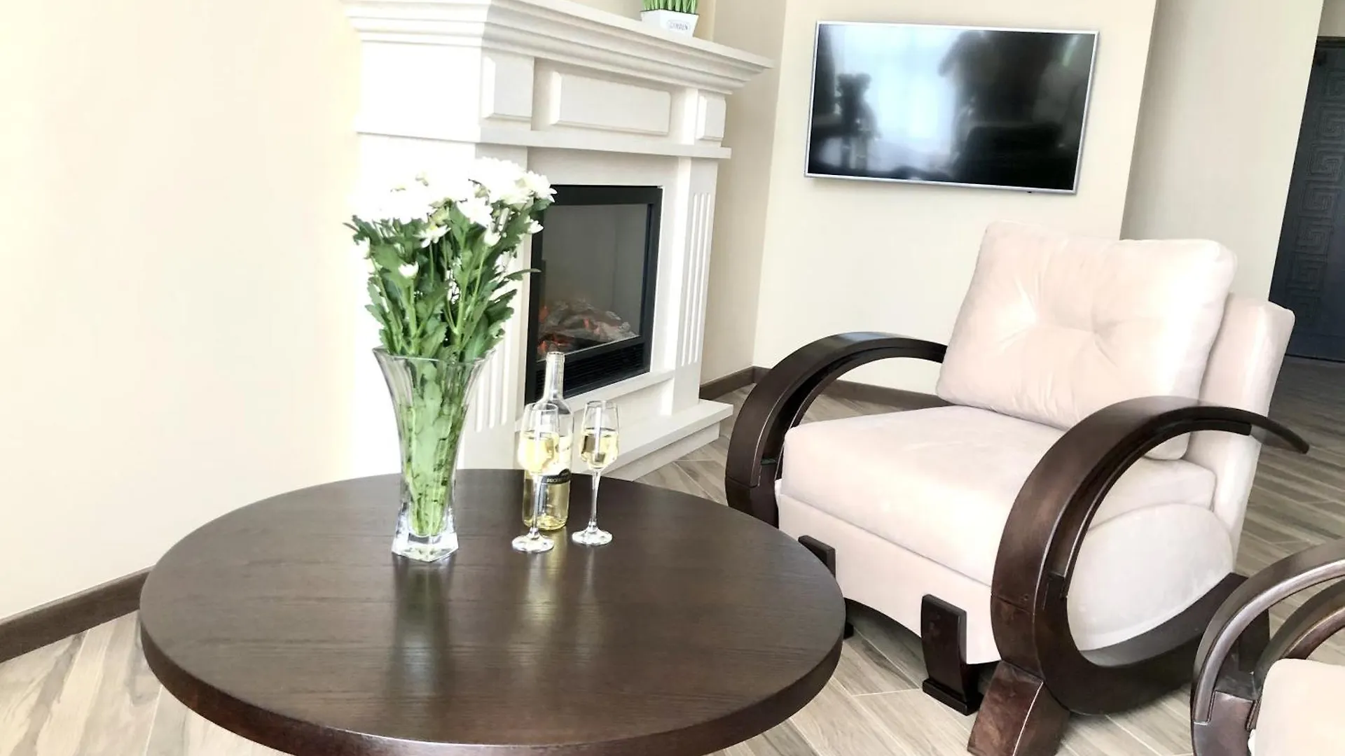 Osapart Nice Apartment In A Complex Great Britain Lviv 0*,